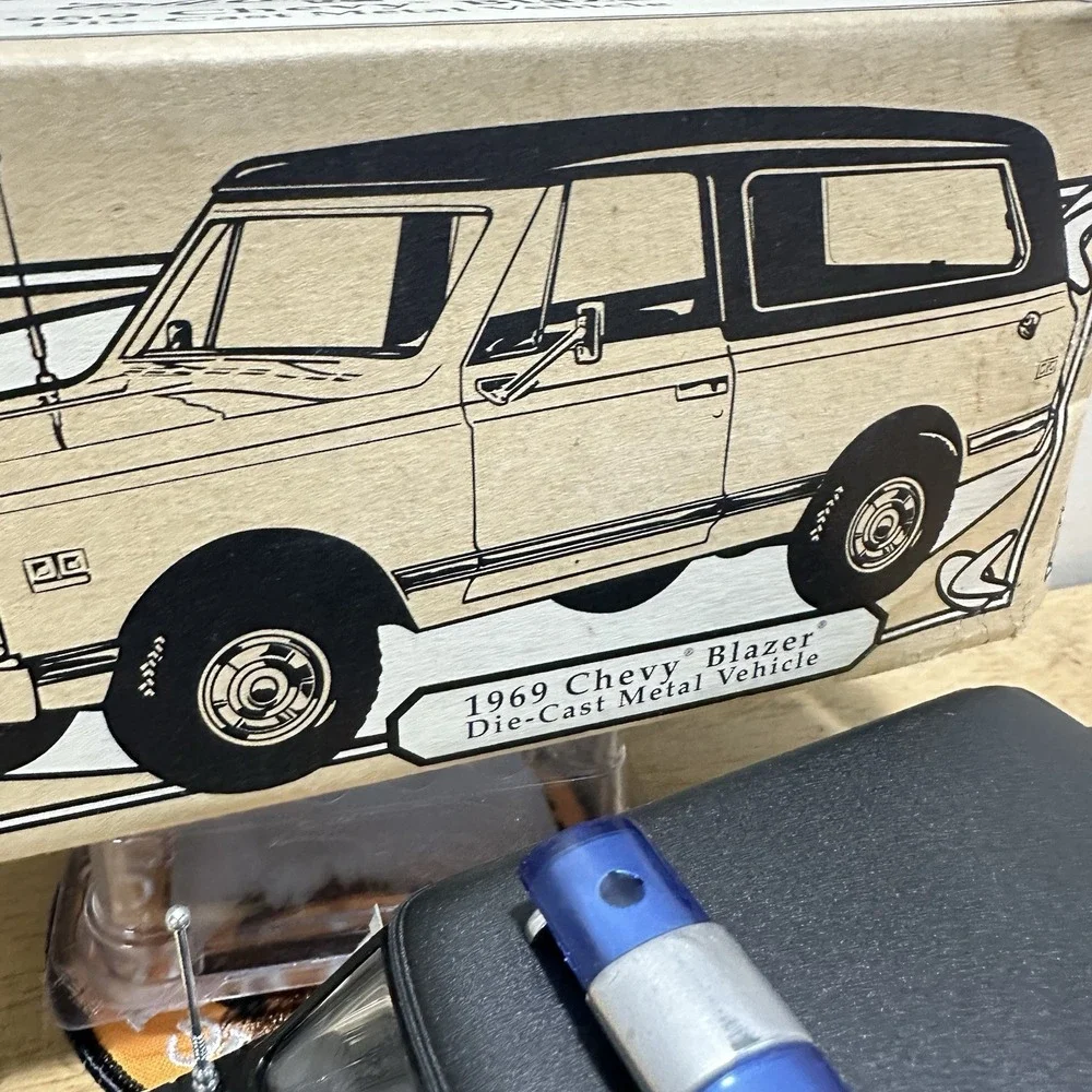 Ertl 1969 Chevy Blazer Bank Tennessee State Trooper 1:25 Diecast 1997 w/‎ Box